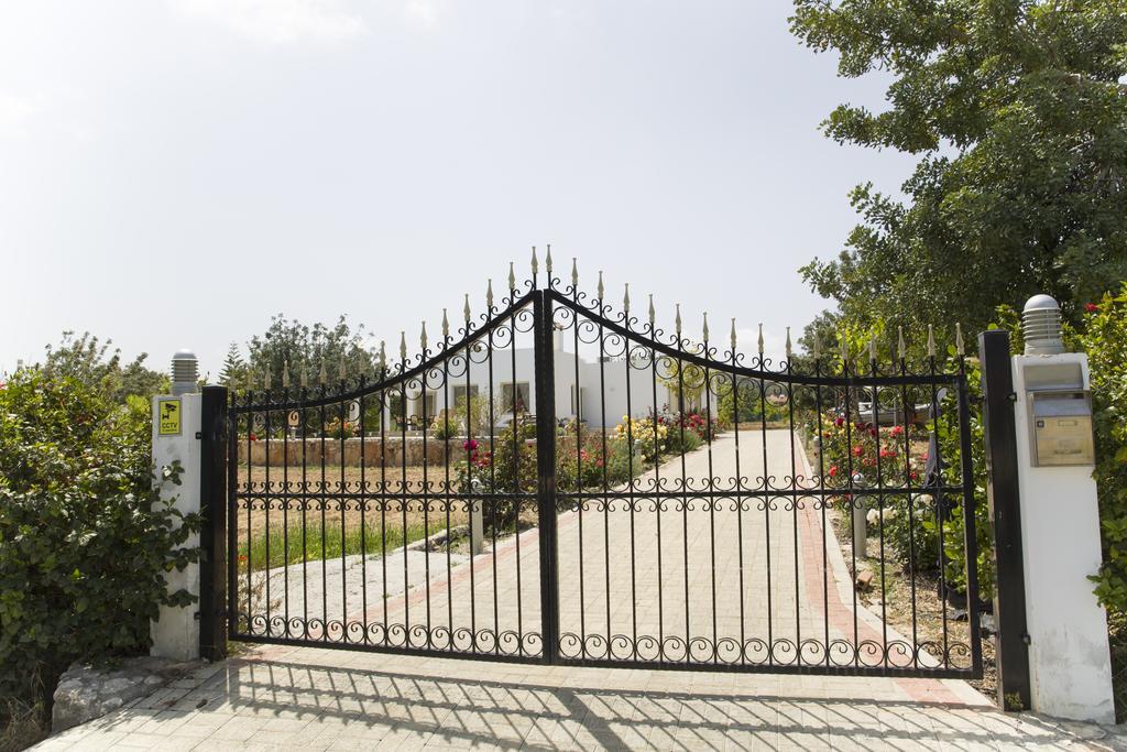 Eliofos Luxury Villa 폴리스 외부 사진